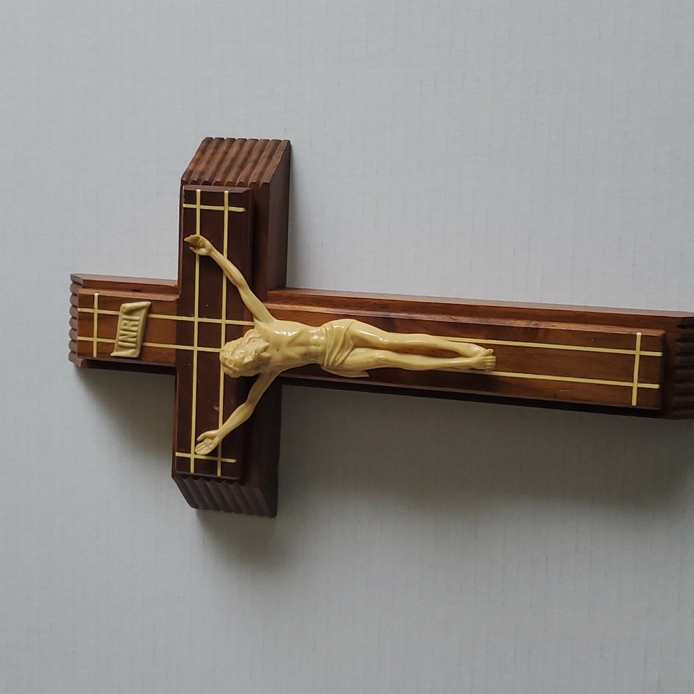 Vintage Wooden Crucifix Sick Call Last Rites